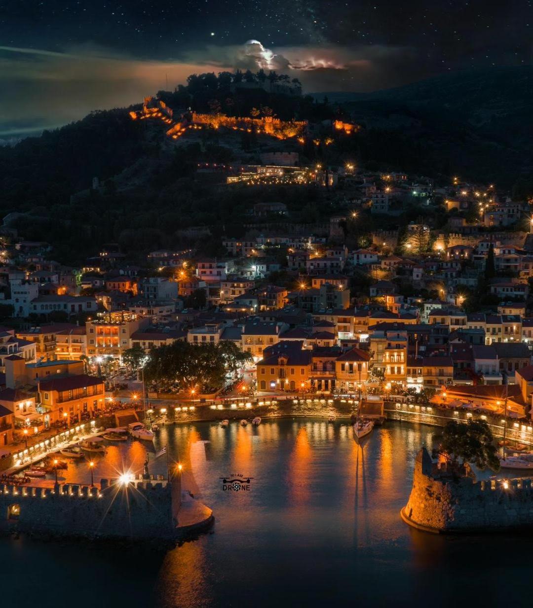 Nafpaktos Beach Luxury Suites Ngoại thất bức ảnh